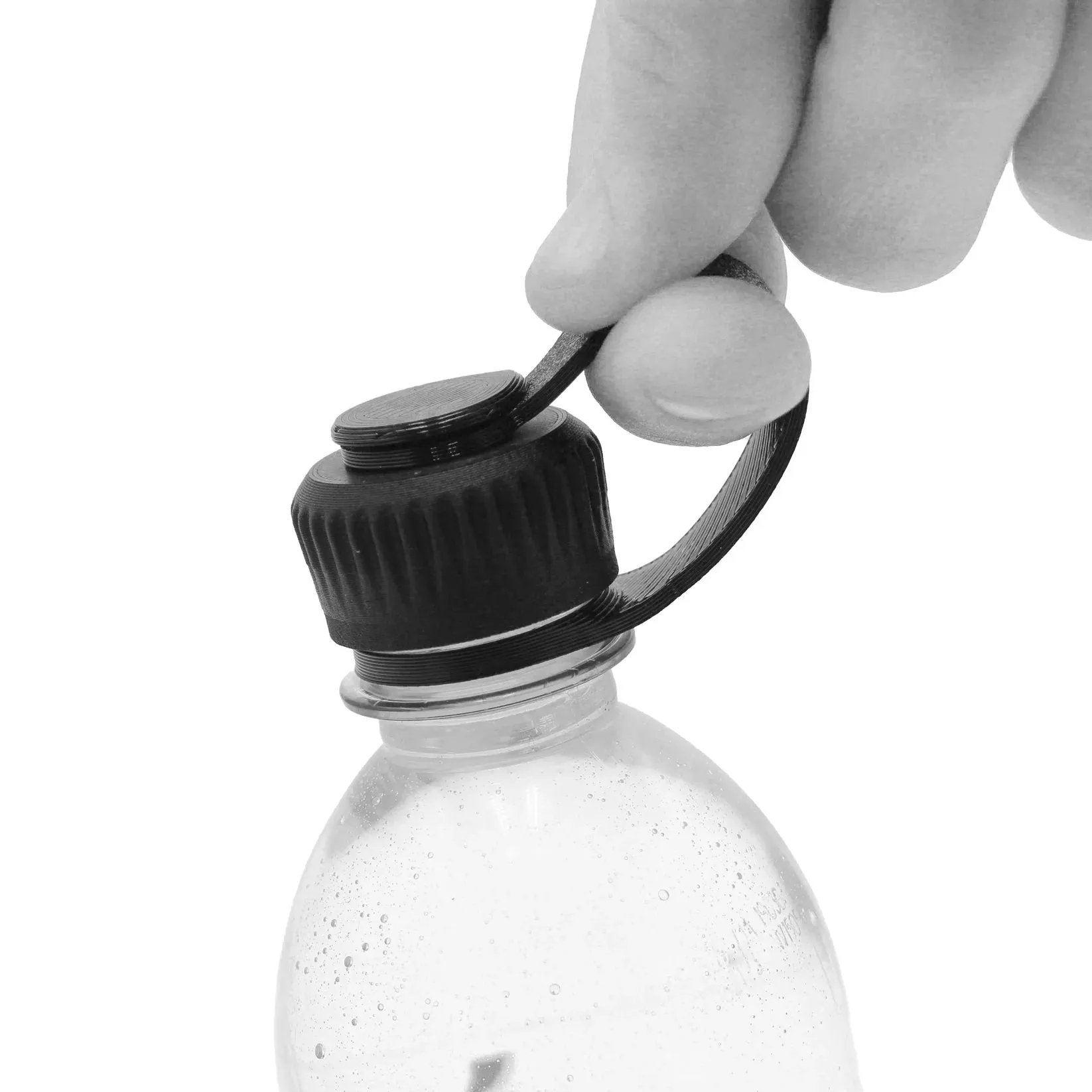 Common Gear - 28mm Bottle Cap & Tether